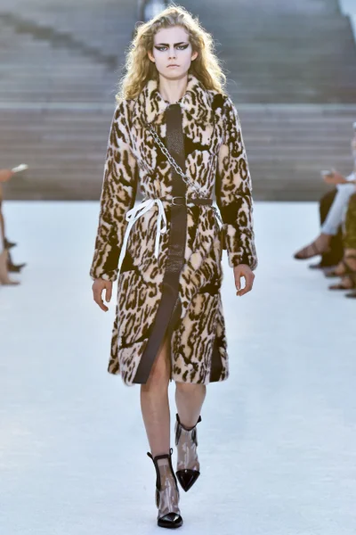 Look 20